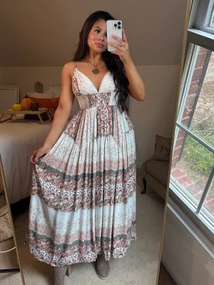 Ditsy Floral Maxi Dress