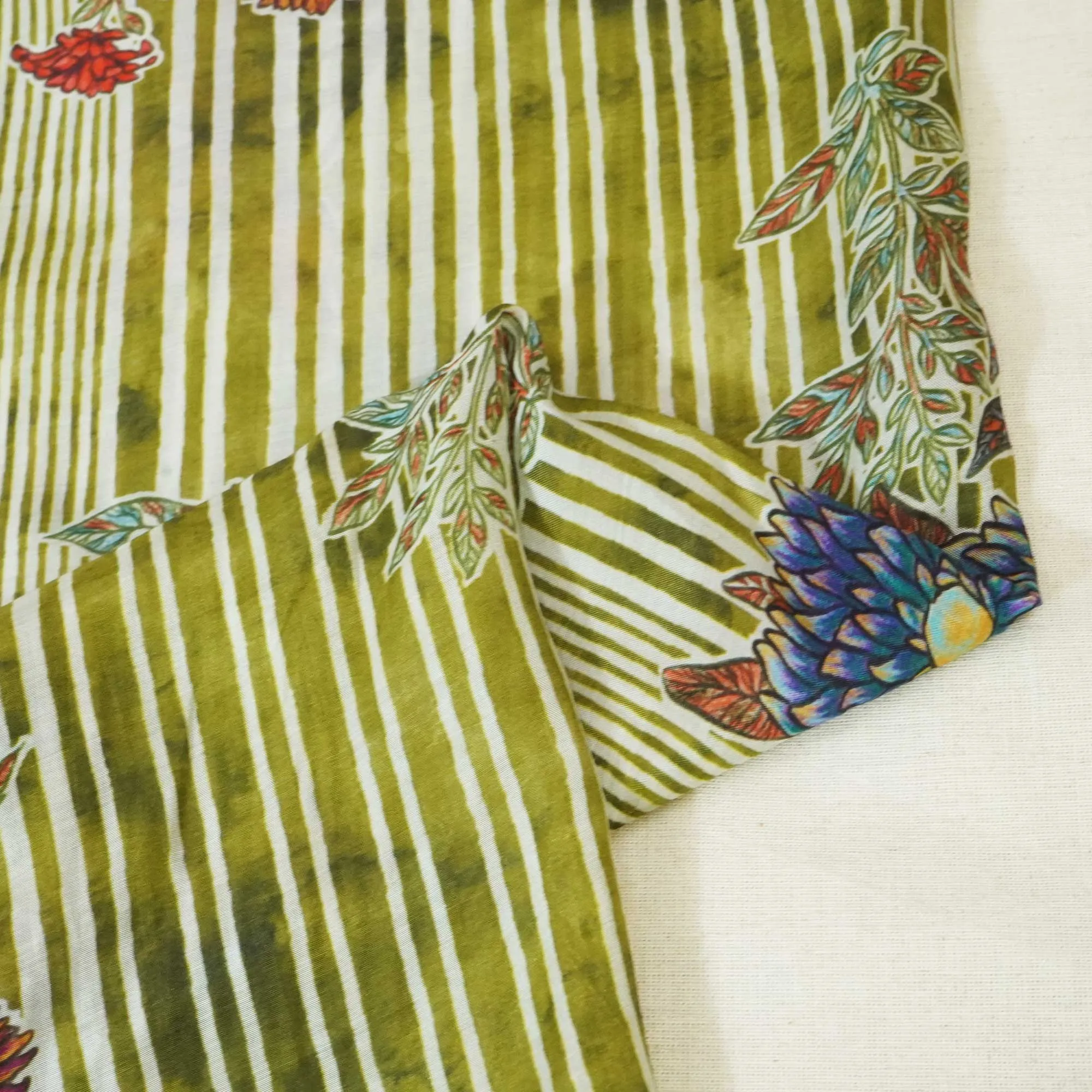 Green Floral Print Muslin Fabric GT-24684
