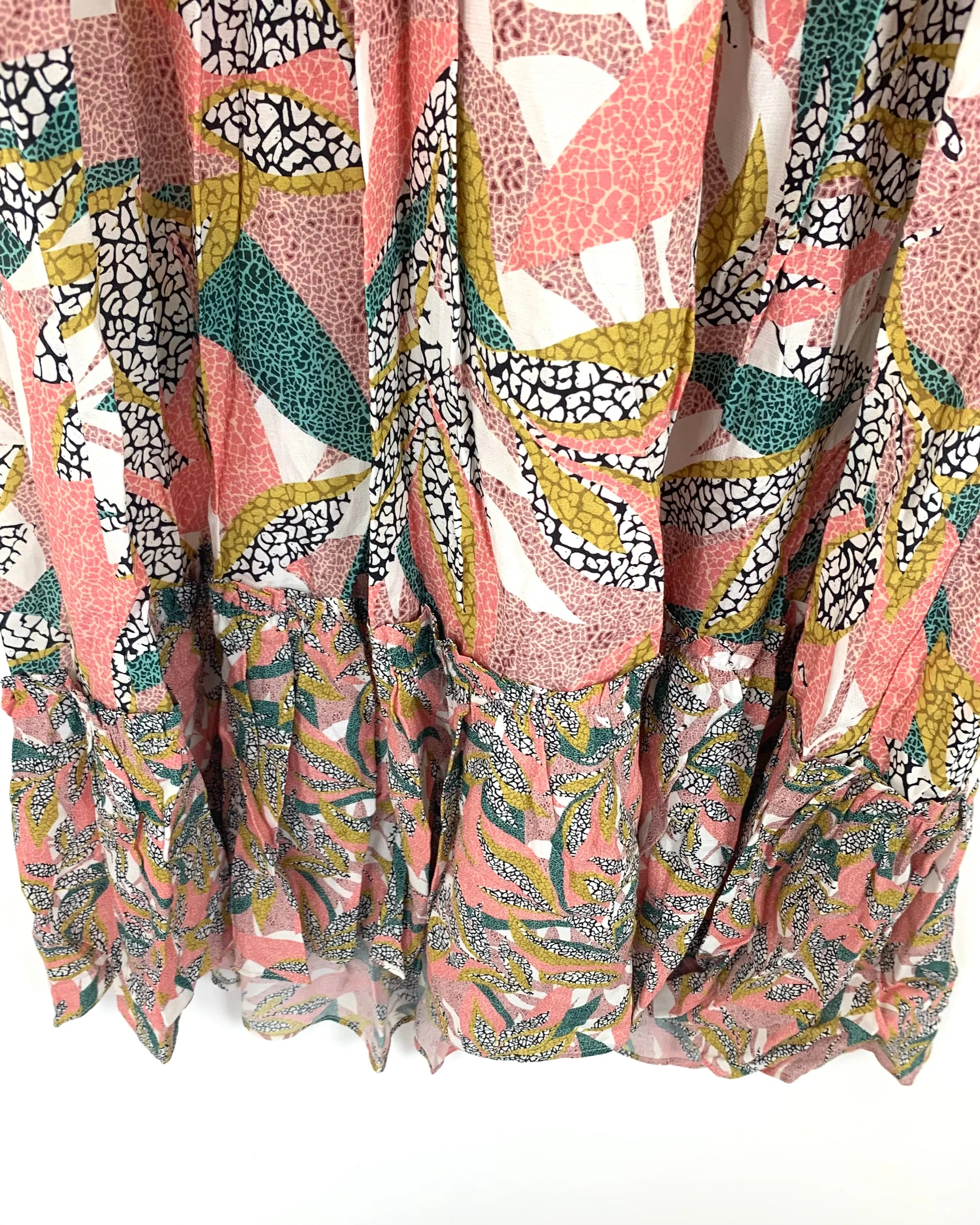 Multicolor Abstract Leaf Dress - Size 4