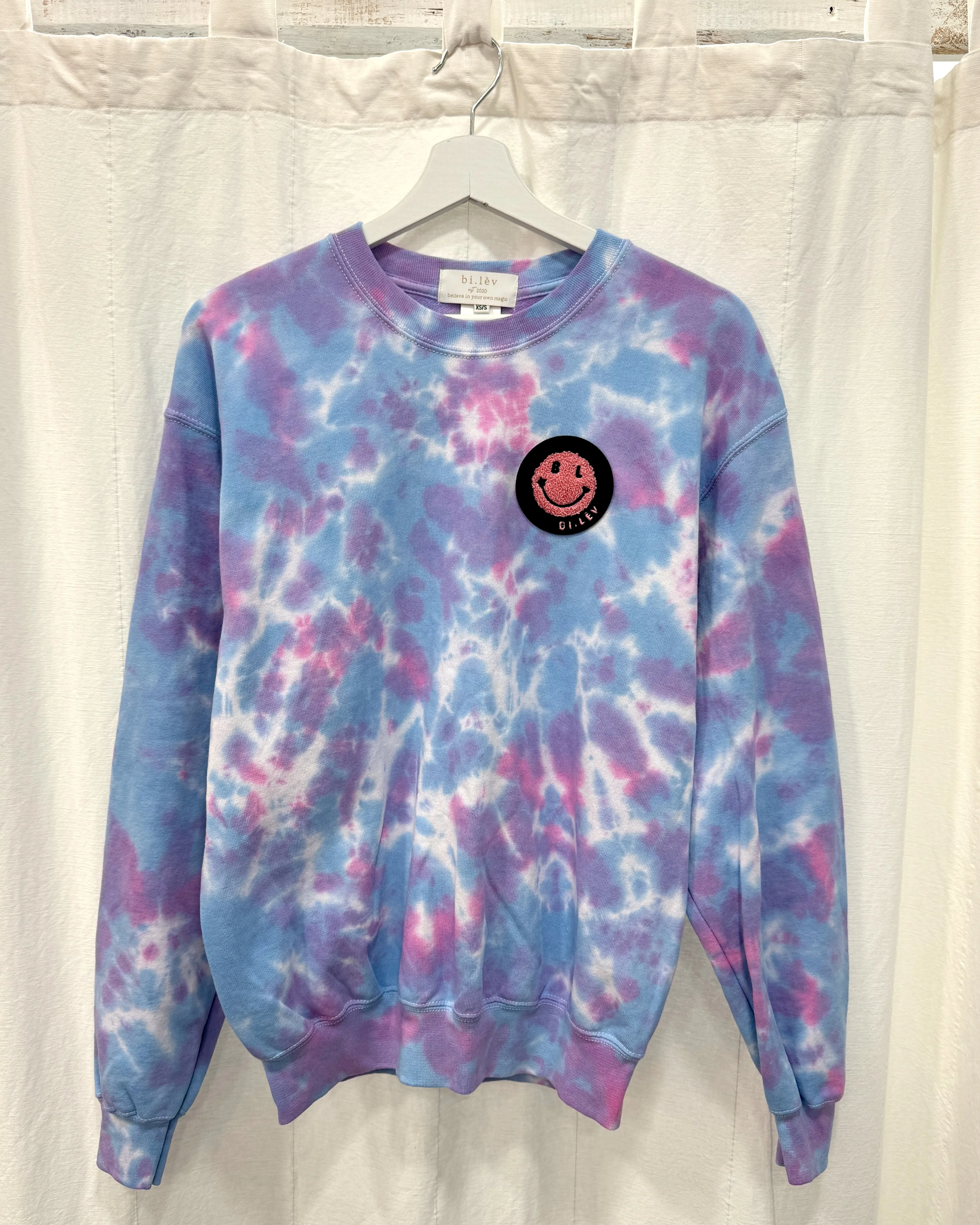 PINK N BLUE tie-dye sweatshirt