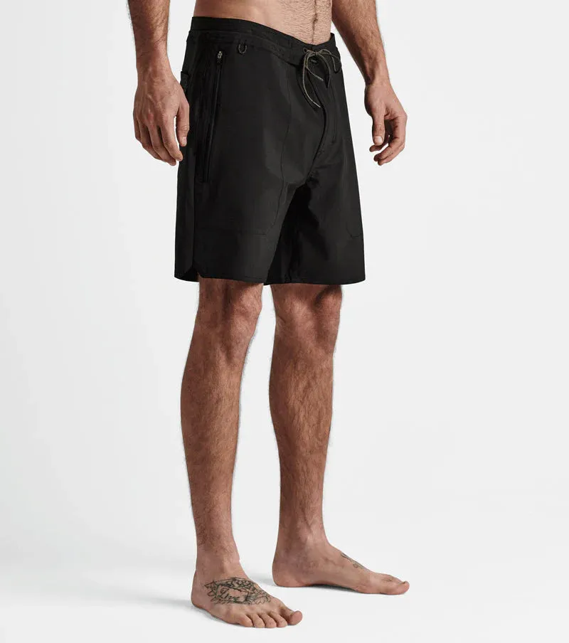 ROARK - Layover Trail Short 3.0 - Black